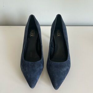 Navy pointed toe heels
